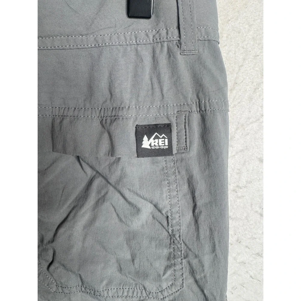 REI Co-op Mens Grey Convertible Zip Off Cargo Hiking Pants Lightweight Stretch